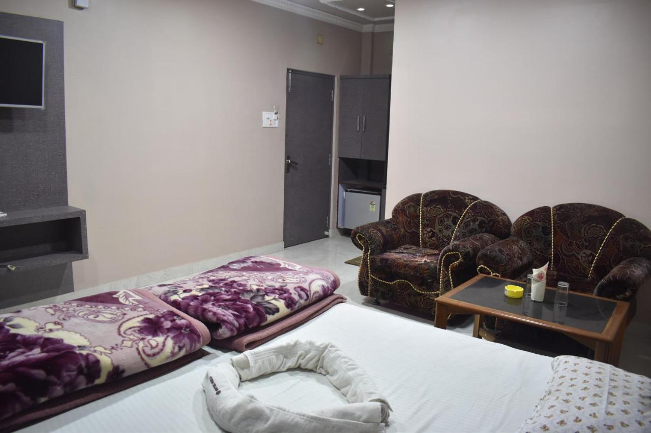 Hotel Suraj Balasore 외부 사진